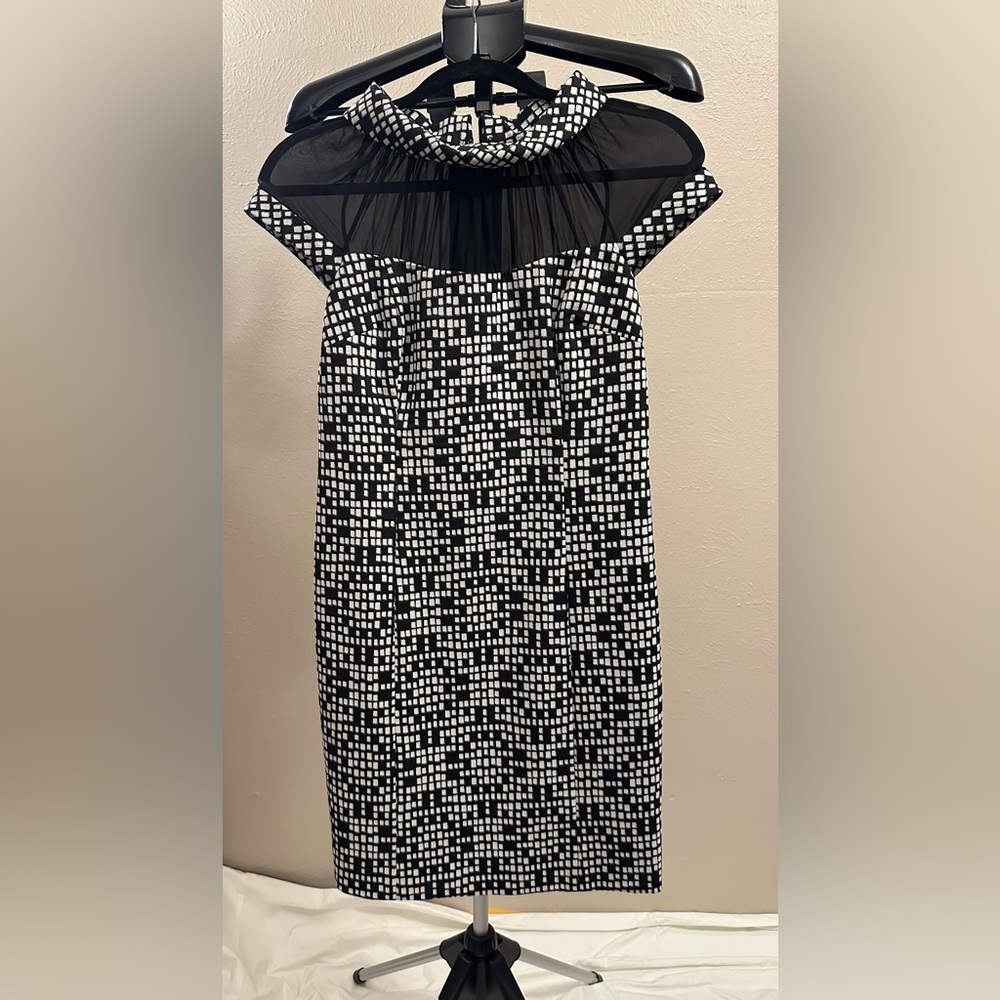 Teri Jon Elegant Black & White Geometric Dress